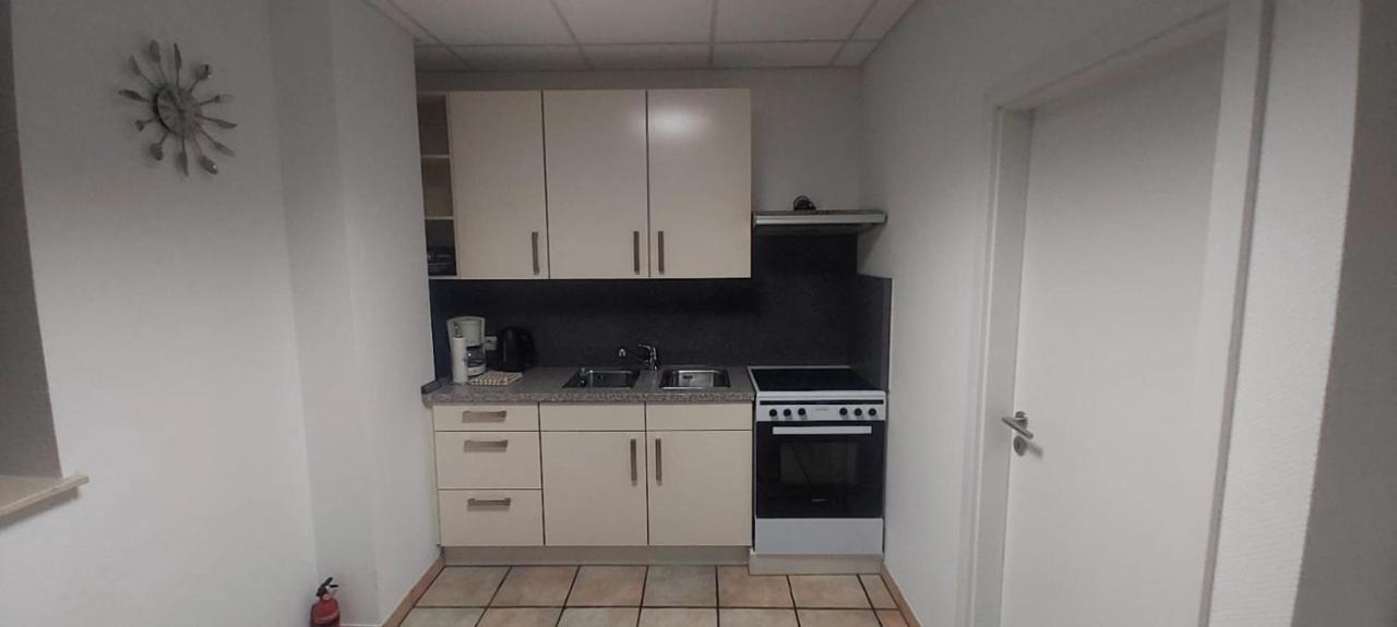 Gemuetliches J&L Apartment Nahe Des Hauptbahnhofes Μπάντεν-Μπάντεν Εξωτερικό φωτογραφία