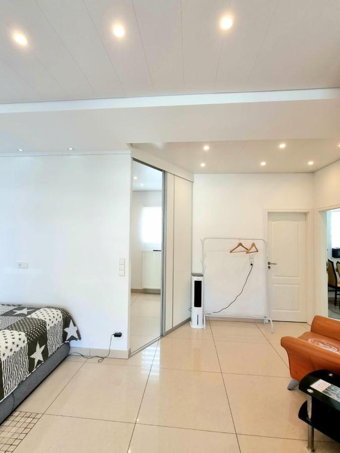 Gemuetliches J&L Apartment Nahe Des Hauptbahnhofes Μπάντεν-Μπάντεν Εξωτερικό φωτογραφία