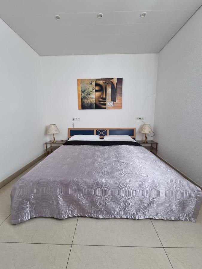 Gemuetliches J&L Apartment Nahe Des Hauptbahnhofes Μπάντεν-Μπάντεν Εξωτερικό φωτογραφία