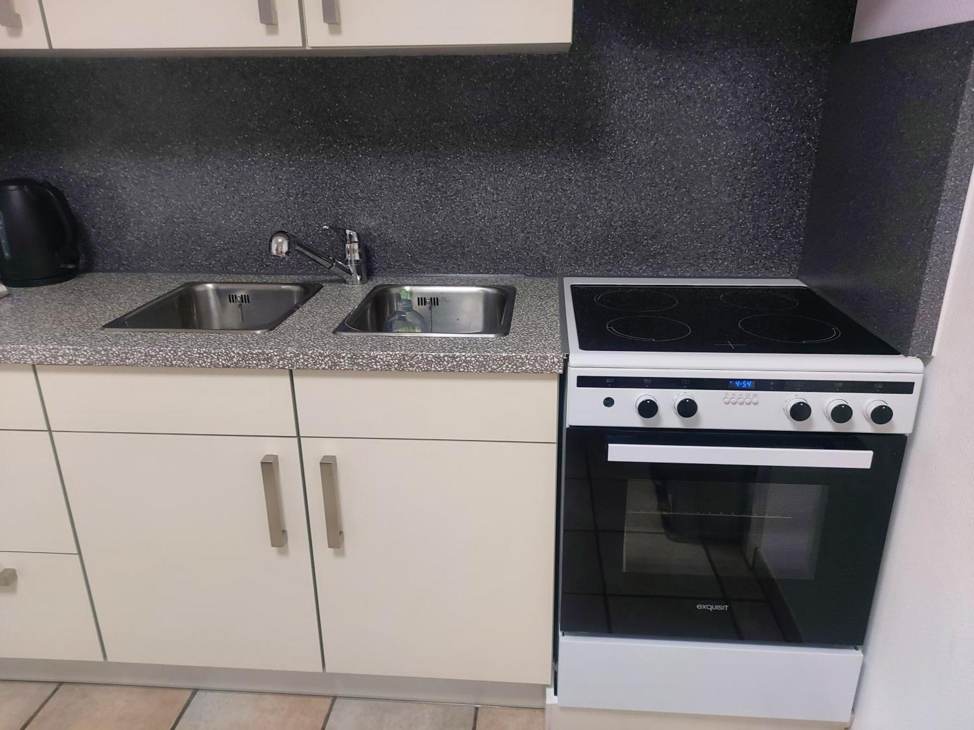 Gemuetliches J&L Apartment Nahe Des Hauptbahnhofes Μπάντεν-Μπάντεν Εξωτερικό φωτογραφία