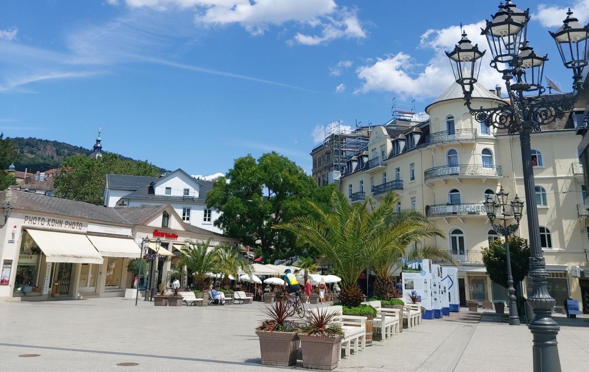 Gemuetliches J&L Apartment Nahe Des Hauptbahnhofes Μπάντεν-Μπάντεν Εξωτερικό φωτογραφία